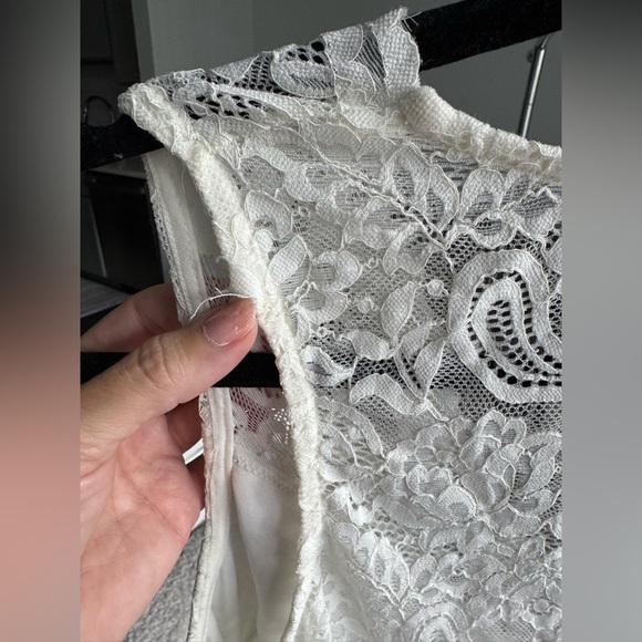 White lace bodysuit one piece size large - Picture 10 of 12